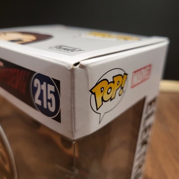 Marvel Netflix Daredevil Elektra Funko Pop - Picture 8 of 9